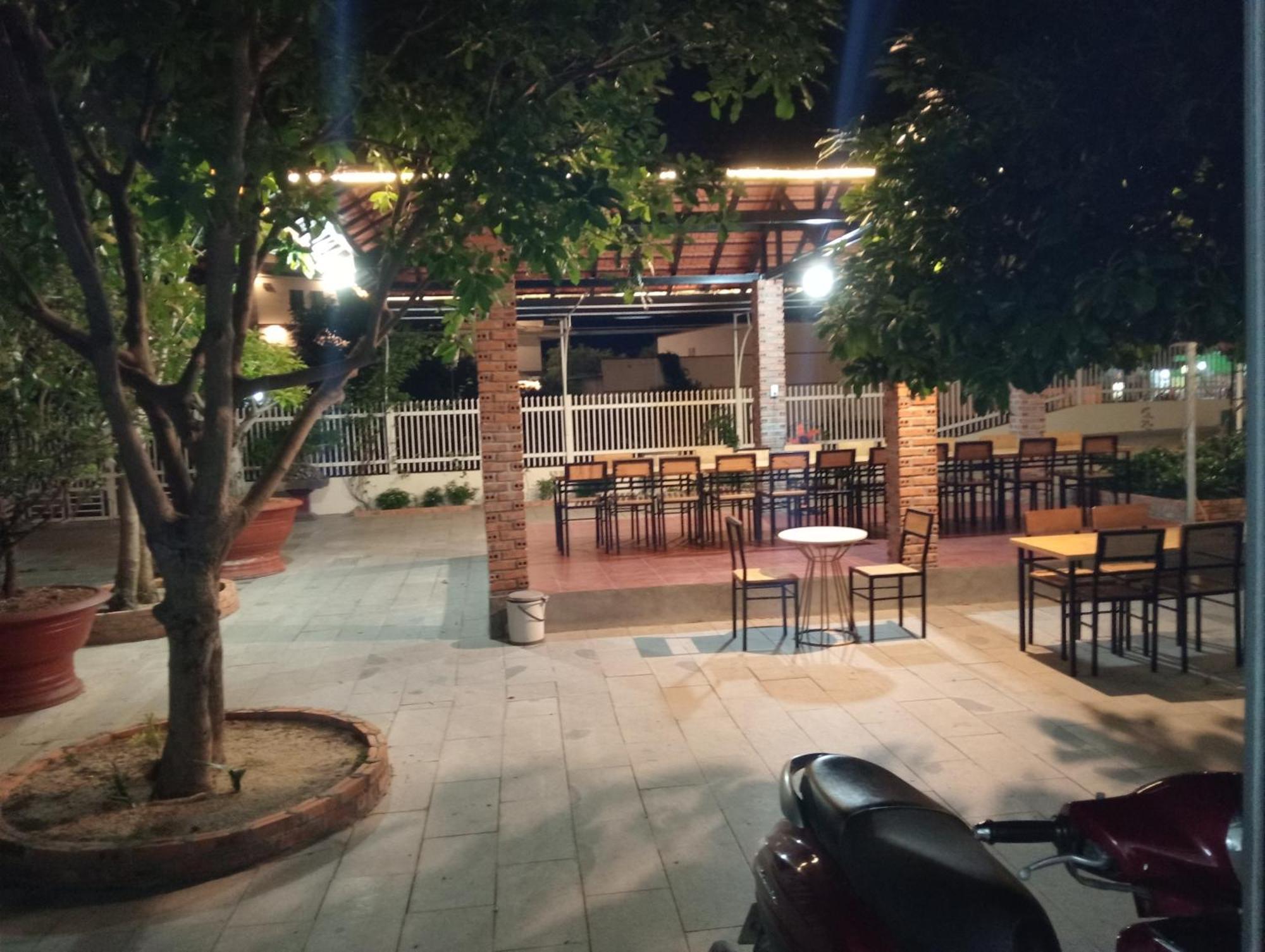 Khach San An Thinh 2 Hotel Ấp Ninh Hòa  Exterior foto